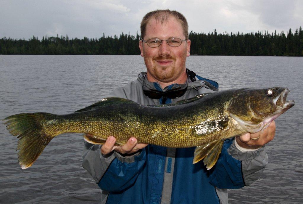 07-25-09 jesse pope walleye1